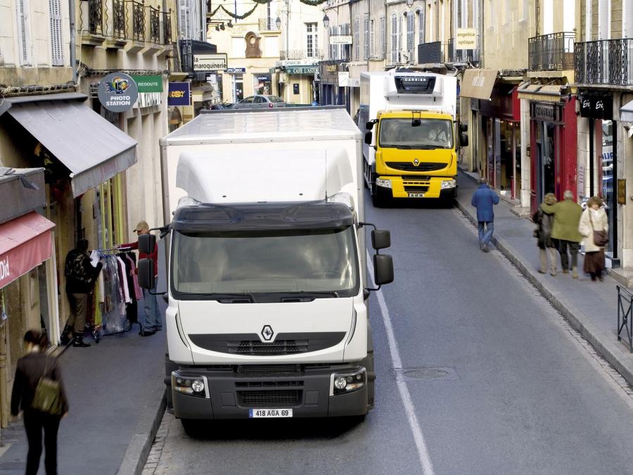  Renault Premium Distribution 4x2 2006 года  (фото 5 из 9)